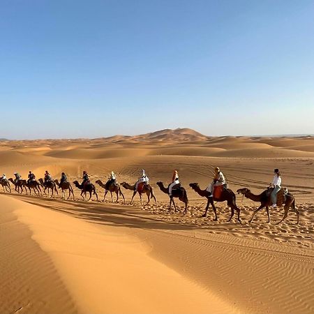 Young Luxury Camp Merzouga Extérieur photo