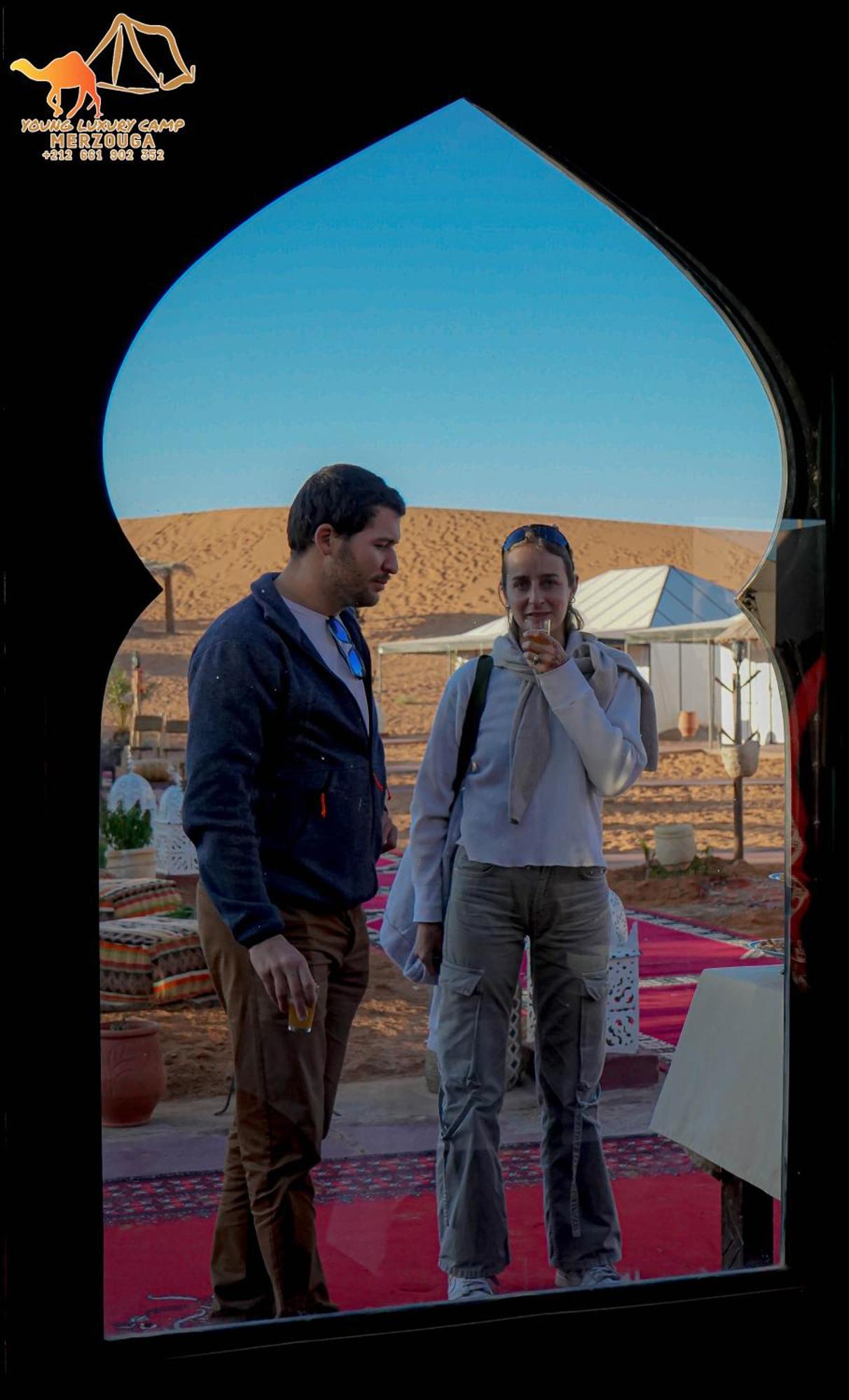 Young Luxury Camp Merzouga Extérieur photo