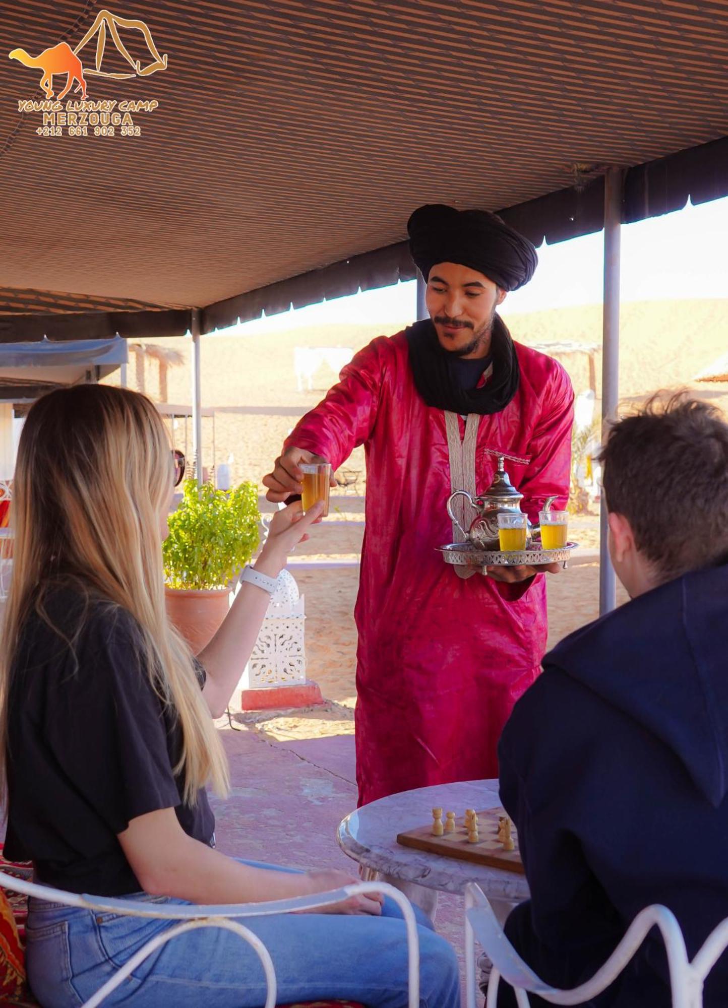 Young Luxury Camp Merzouga Extérieur photo