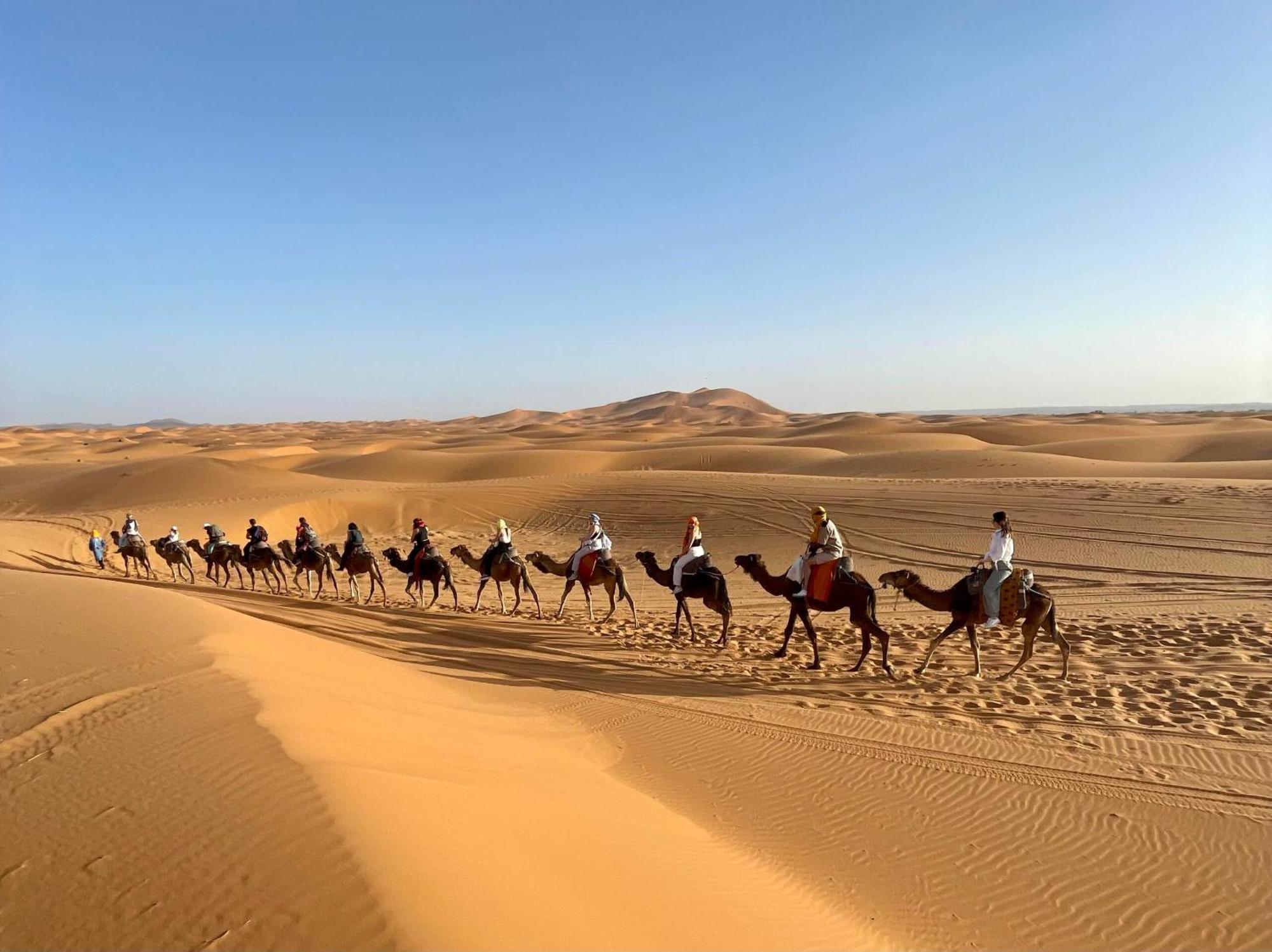 Young Luxury Camp Merzouga Extérieur photo