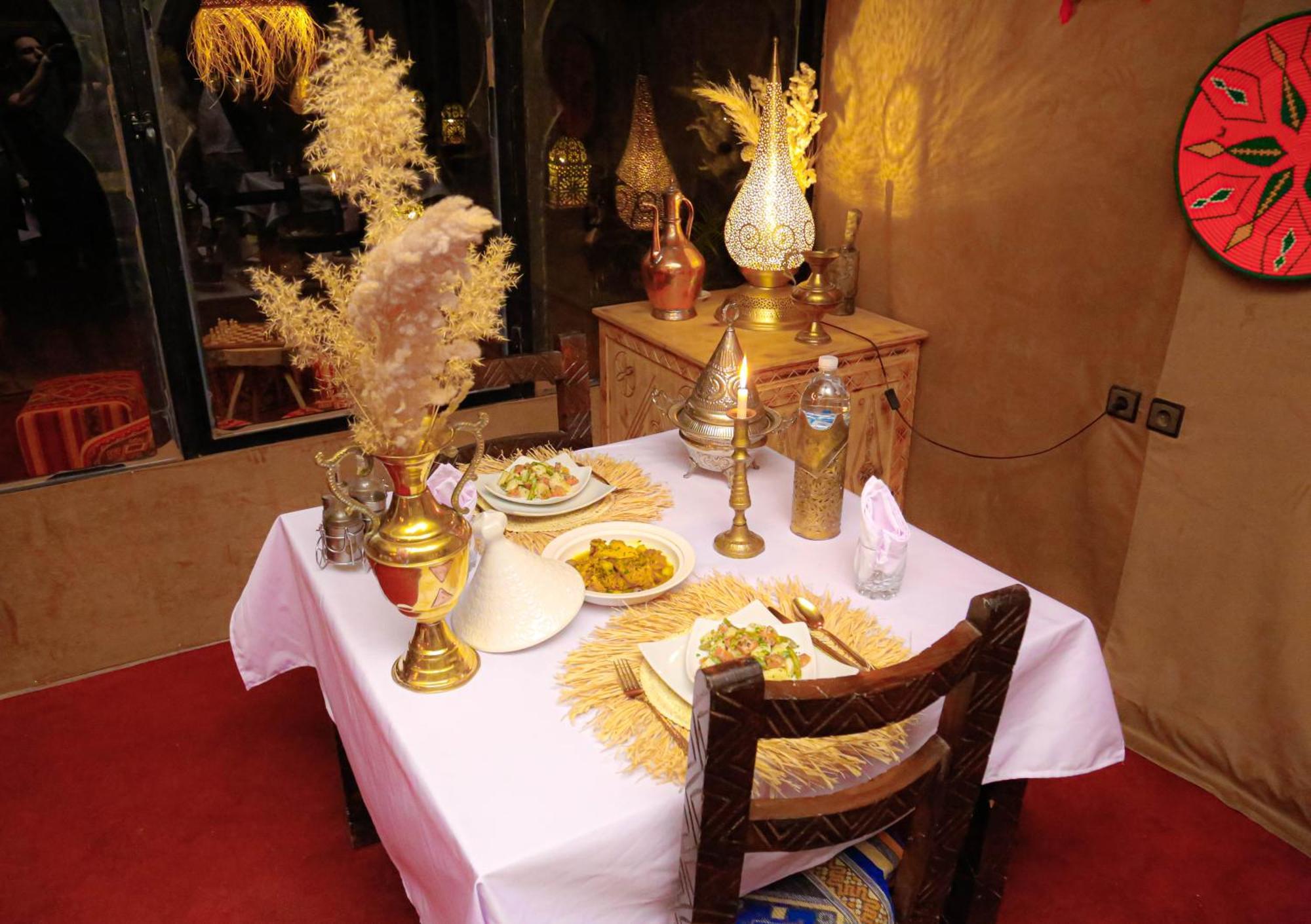 Young Luxury Camp Merzouga Extérieur photo